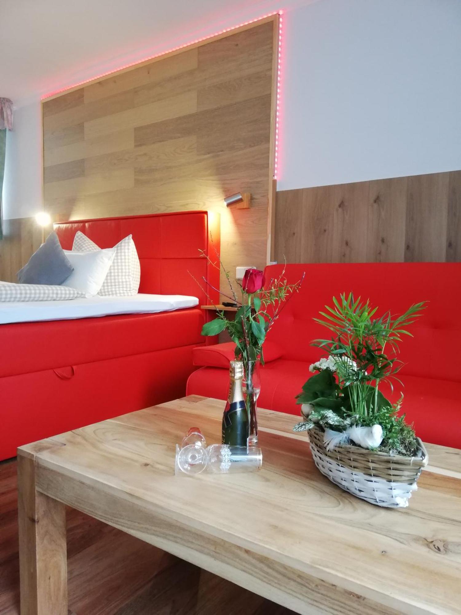 Landhotel Waldschloesschen Mit Gaststube Sohland an der Spree 外观 照片
