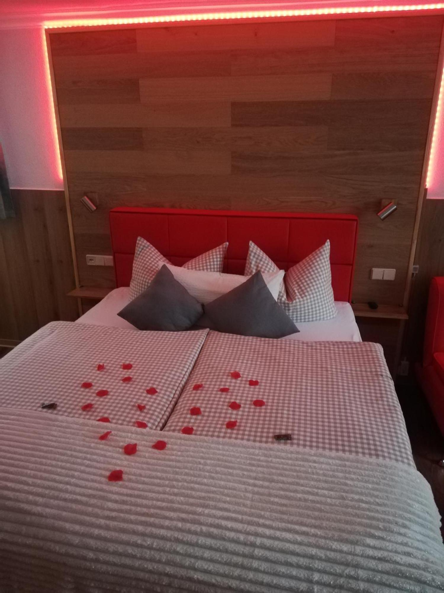 Landhotel Waldschloesschen Mit Gaststube Sohland an der Spree 外观 照片