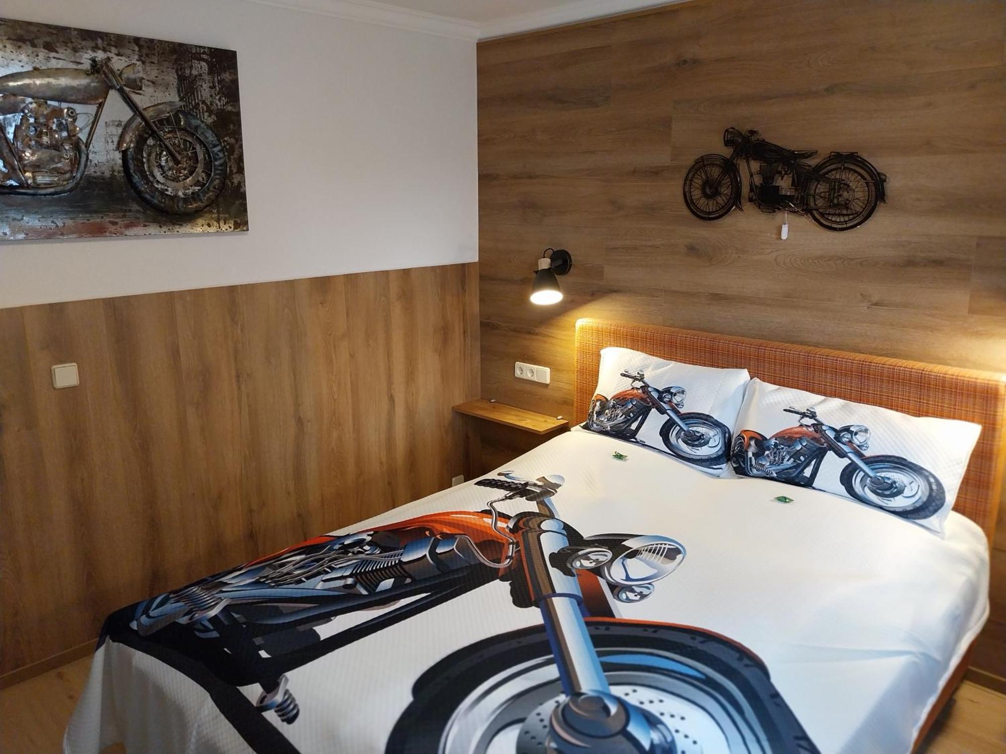 Landhotel Waldschloesschen Mit Gaststube Sohland an der Spree 外观 照片